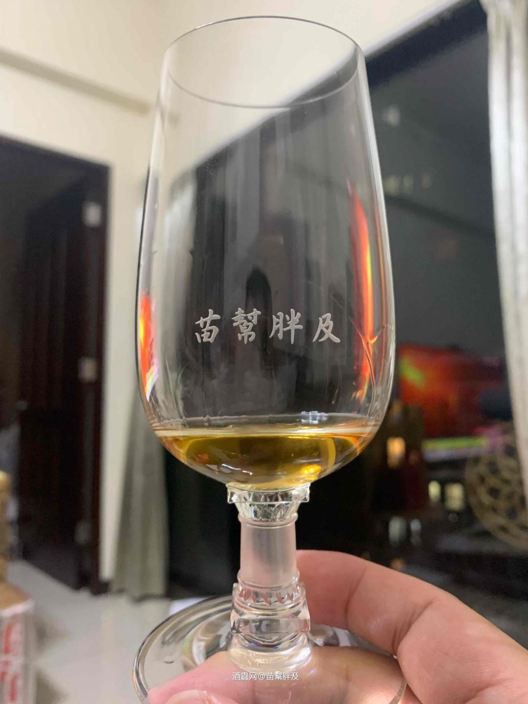 書到用時方恨少Laphroaig 30 書冊！BOOK:1