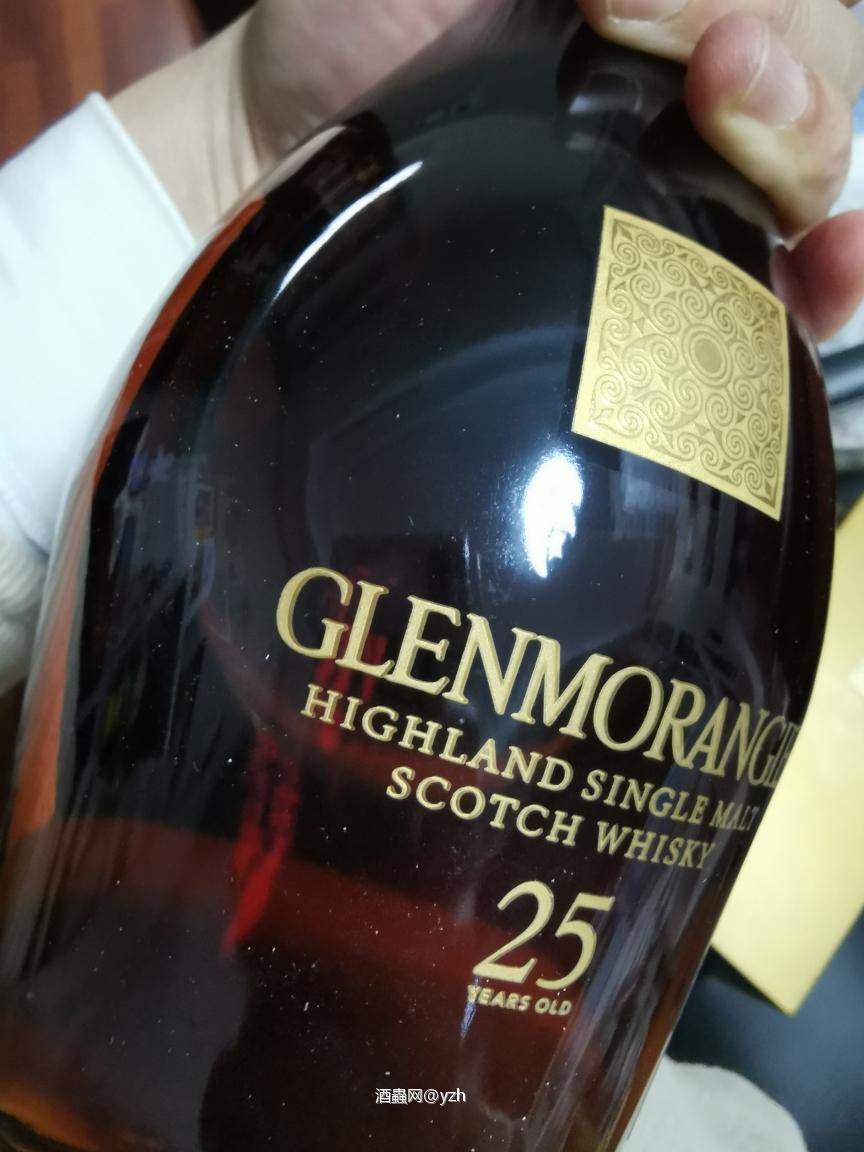 格兰杰25年求助<img src='https://sdata.whiskyworm.com/xcxpics/emoji_41.png' class='emoji' /><img src='https://sdata.whiskyworm.com/xcxpics/emoji_41.png' class='emoji' />