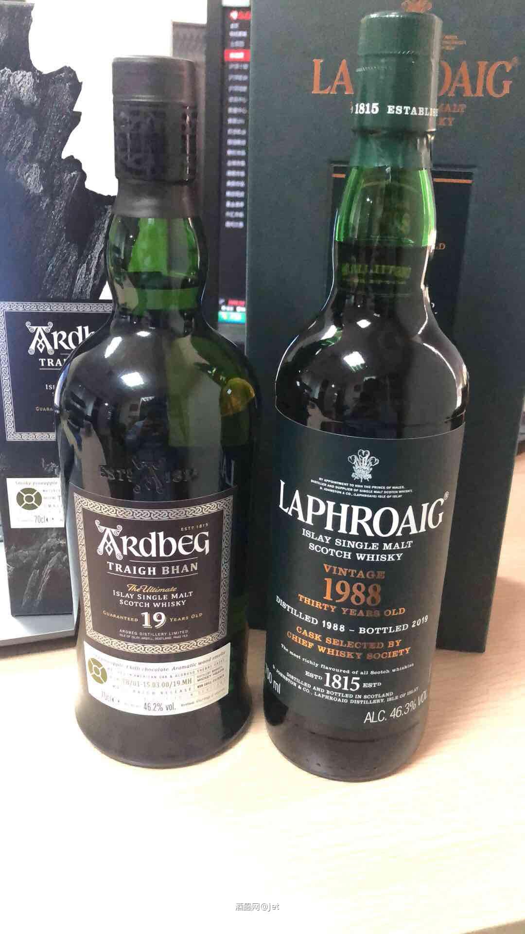 双11快递也慢慢到货咯<img src='https://sdata.whiskyworm.com/xcxpics/emoji_7.png' class='emoji' />