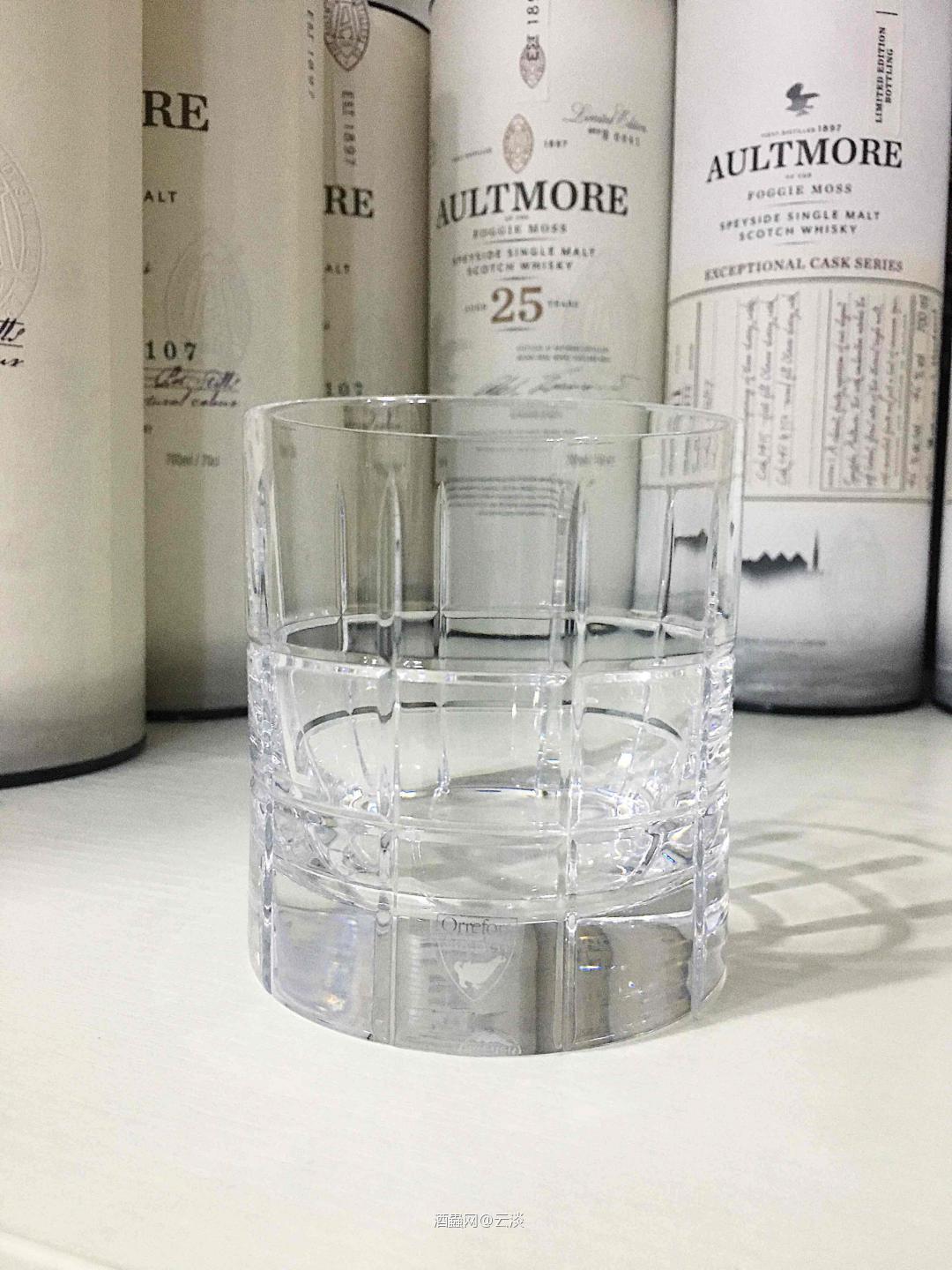 新入的黑松鸡/纸牌屋同款，蛮称手👍