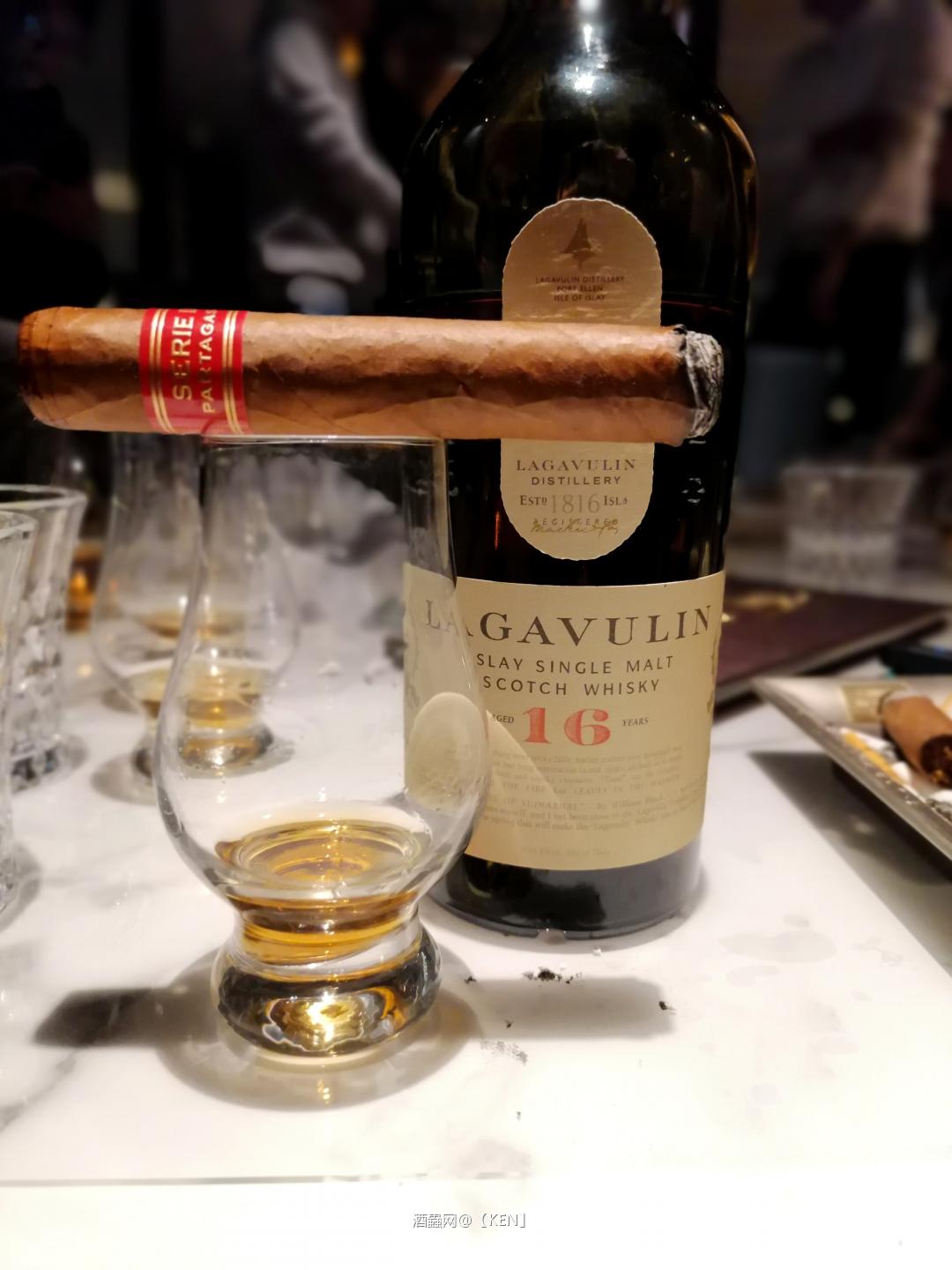 酒徒之间，无物耶”是一杯威士忌解决不了的