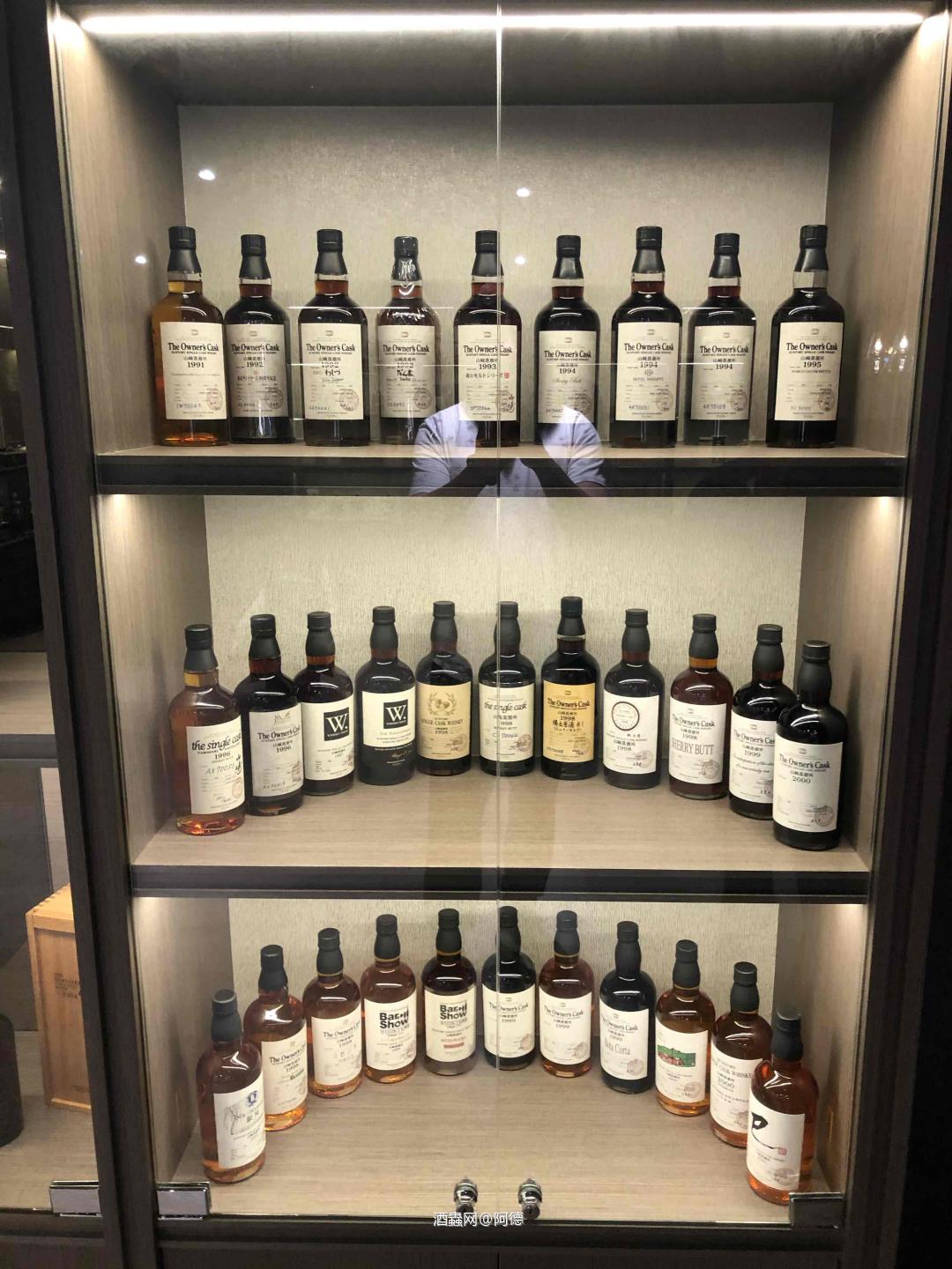 參觀前輩藏酒
