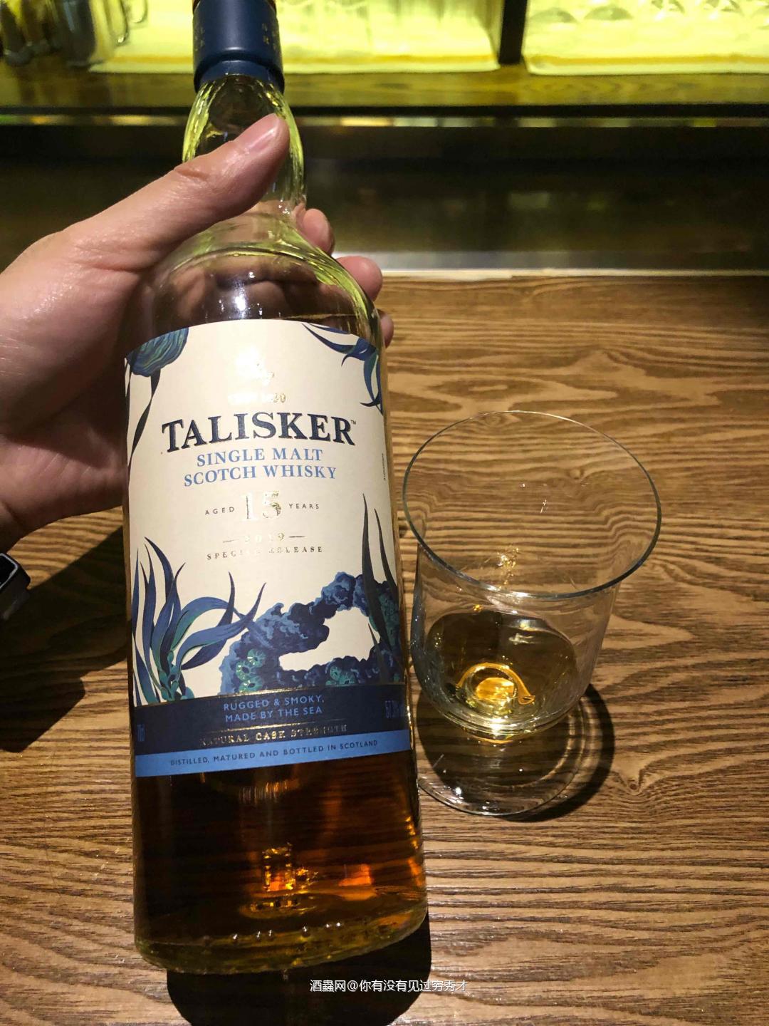 2018年SR 8年 59.4%<p class='p'/>酒体清澈，浅柠檬黄色，挂杯…