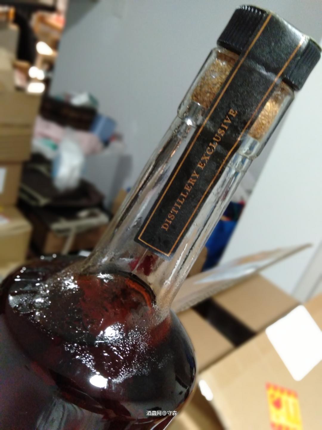 酒虫复拍之后，两次都参加，可惜两次发货来都漏液<img src='https://sdata.whiskyworm.com/xcxpics/emoji_4.png' class='emoji' />第一次…