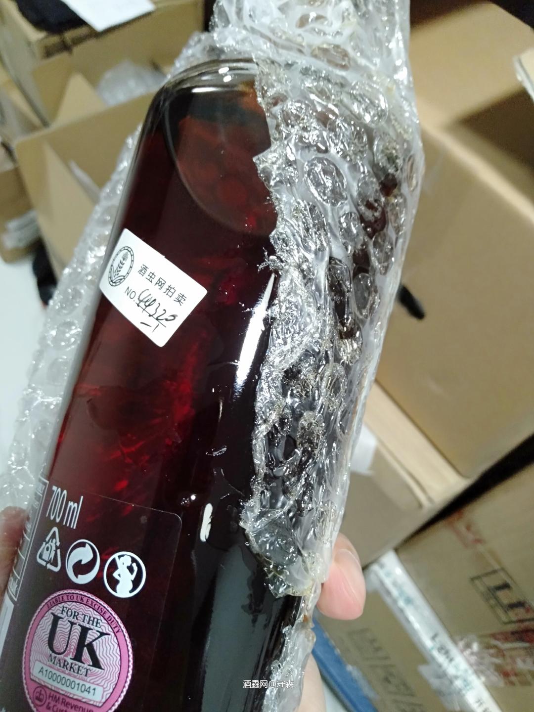 酒虫复拍之后，两次都参加，可惜两次发货来都漏液<img src='https://sdata.whiskyworm.com/xcxpics/emoji_4.png' class='emoji' />第一次…