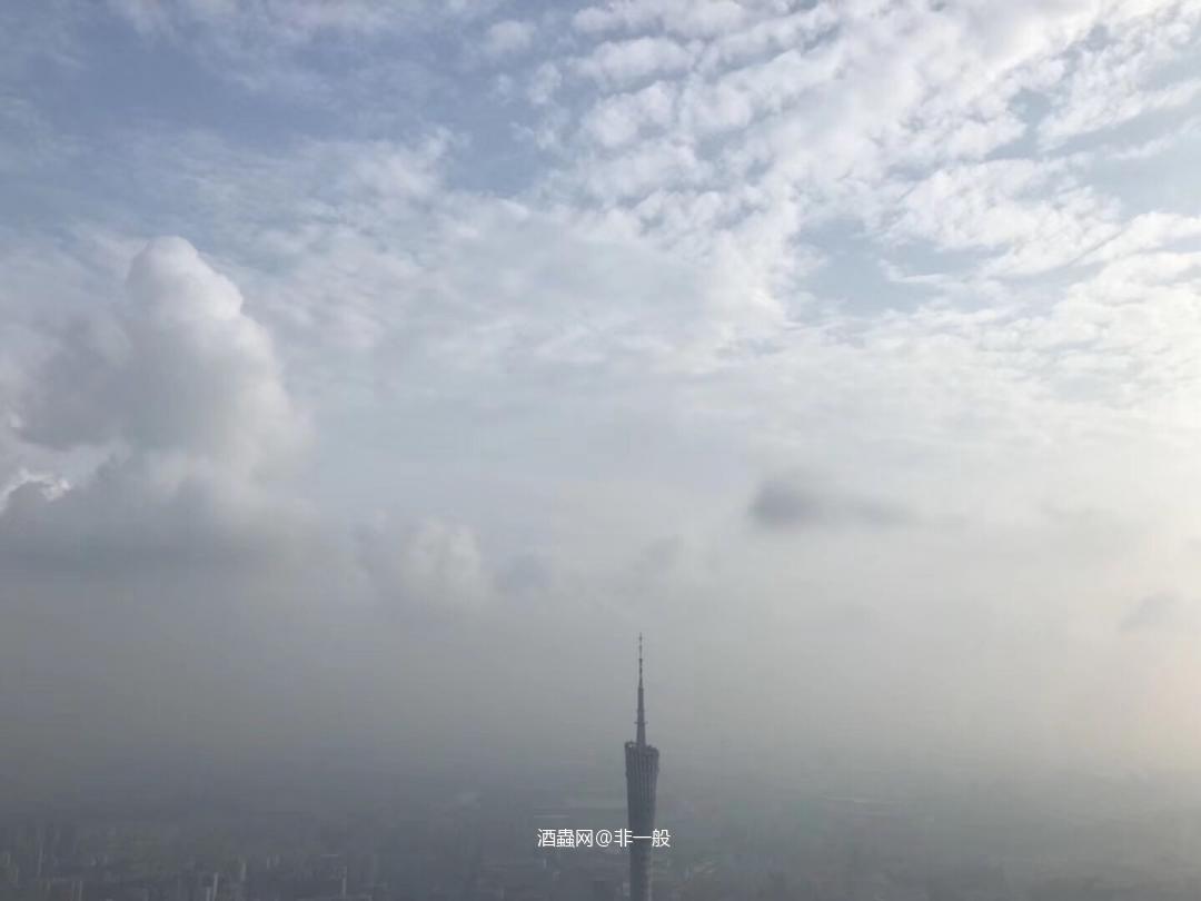 广州最高的顶楼，可惜了没有酒