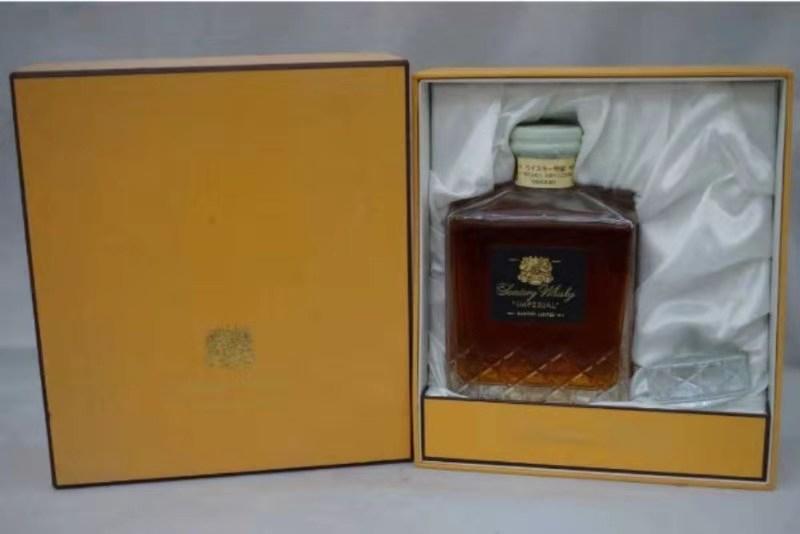 所谓岁月静好，好不过 知冷暖，懂悲欢， 彼此默契 走尽千帆<img src='https://sdata.whiskyworm.com/xcxpics/emoji_58.png' class='emoji' />