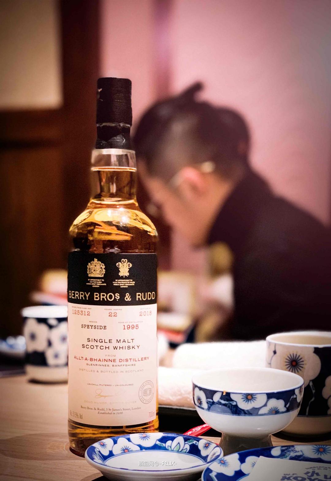 好久没来..... 发几张老友们的酒