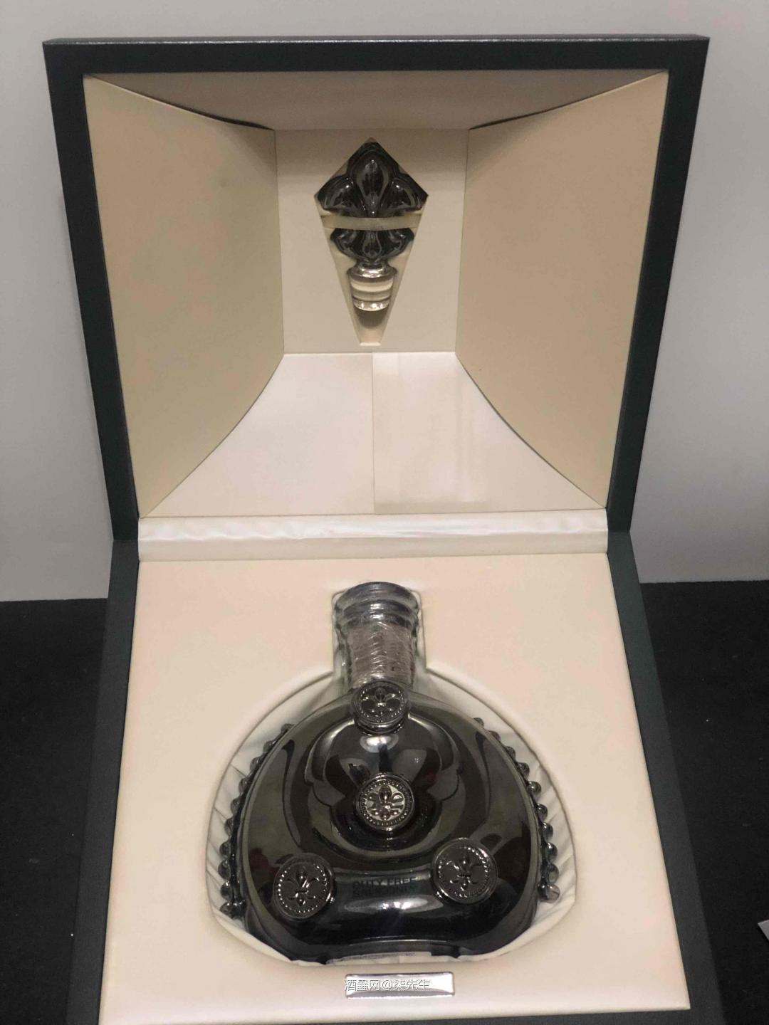 比非洲人还要黑一些