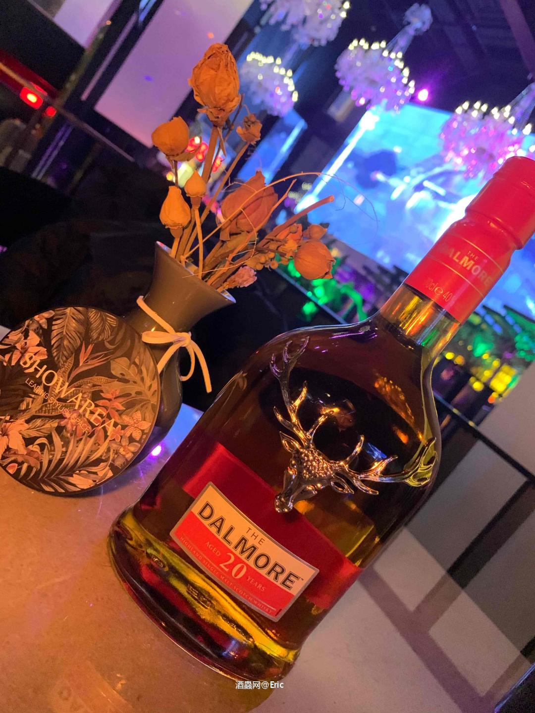 干杯二零一酒，饮敬二零二零。