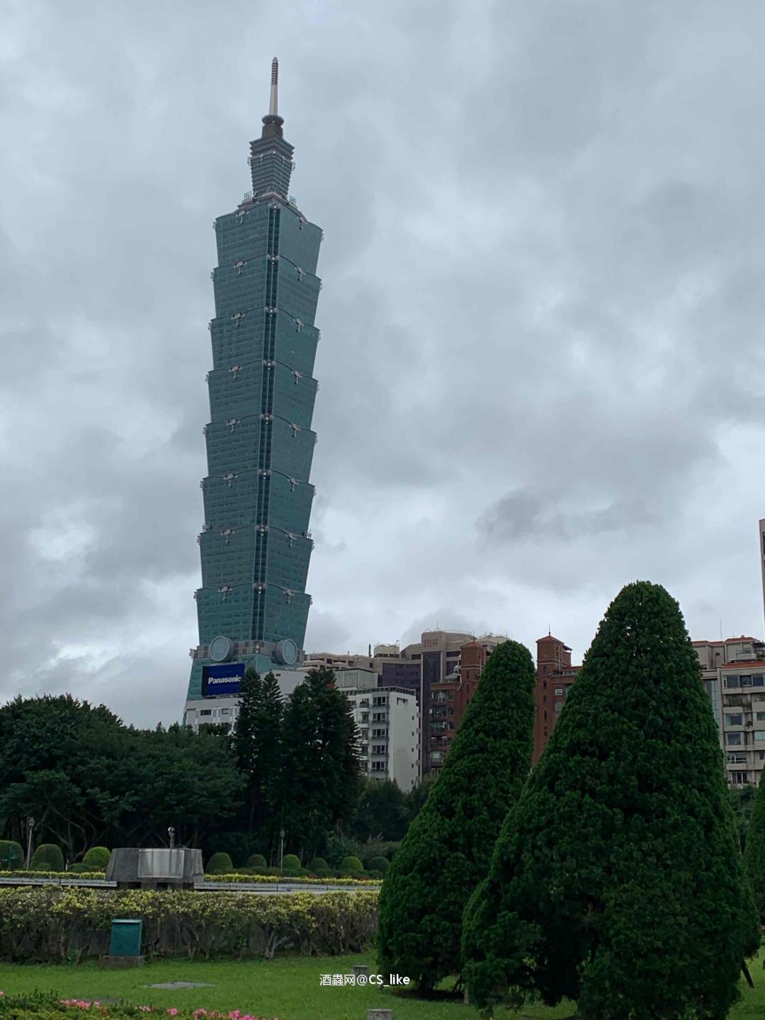 🥃台湾好友有情有义有酒今朝醉 (真便宜还可讨价还价)妈啊~比3000の酒还好喝❤️