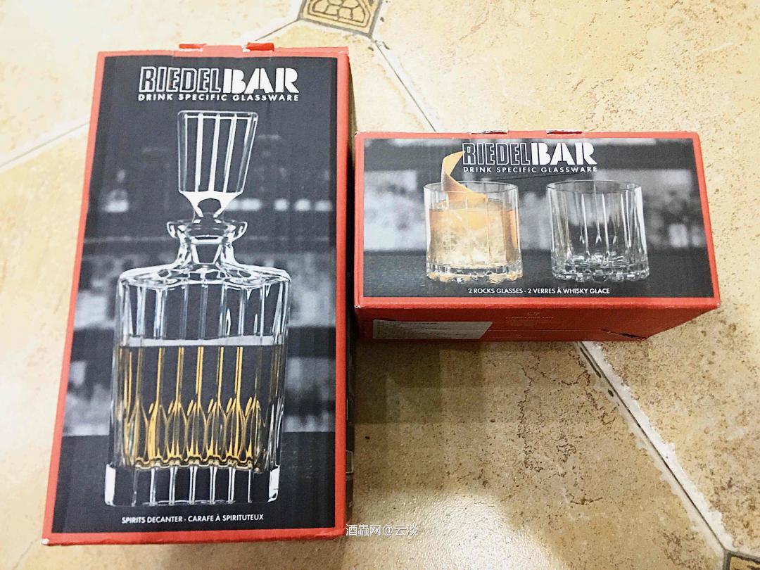 实物比图片漂亮些<img src='https://sdata.whiskyworm.com/xcxpics/emoji_14.png' class='emoji' />