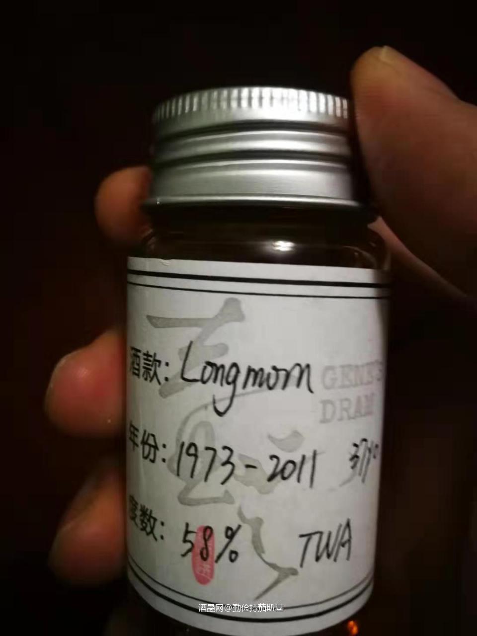 只能在家喝酒了