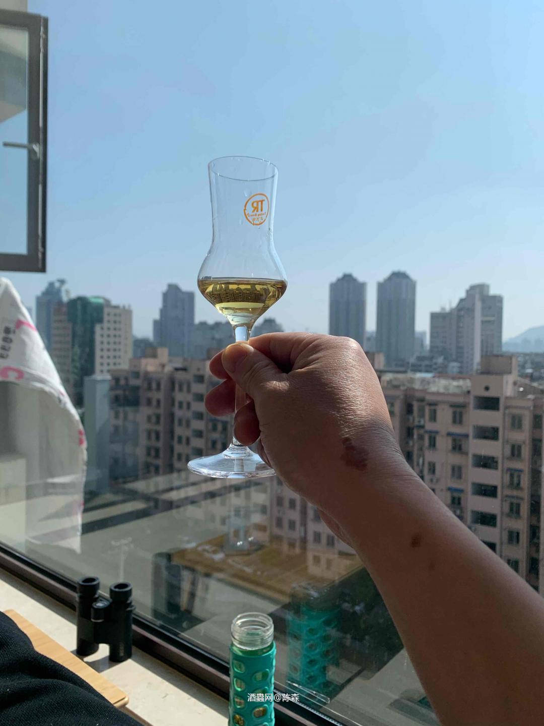 在家晒太阳消消毒