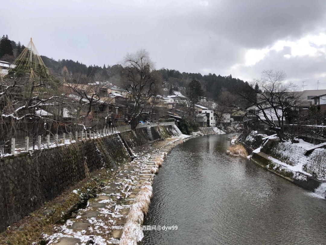 男女老少、大大小小，尽力了<img src='https://sdata.whiskyworm.com/xcxpics/emoji_31.png' class='emoji' />