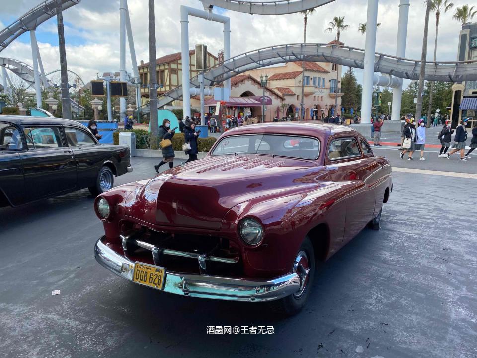 给你我这两天看的老爷车：