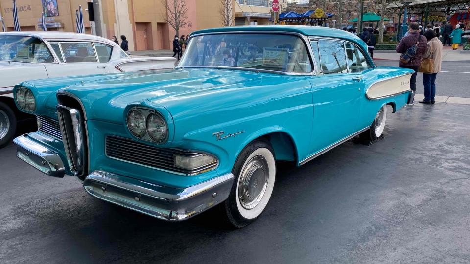 给你我这两天看的老爷车：