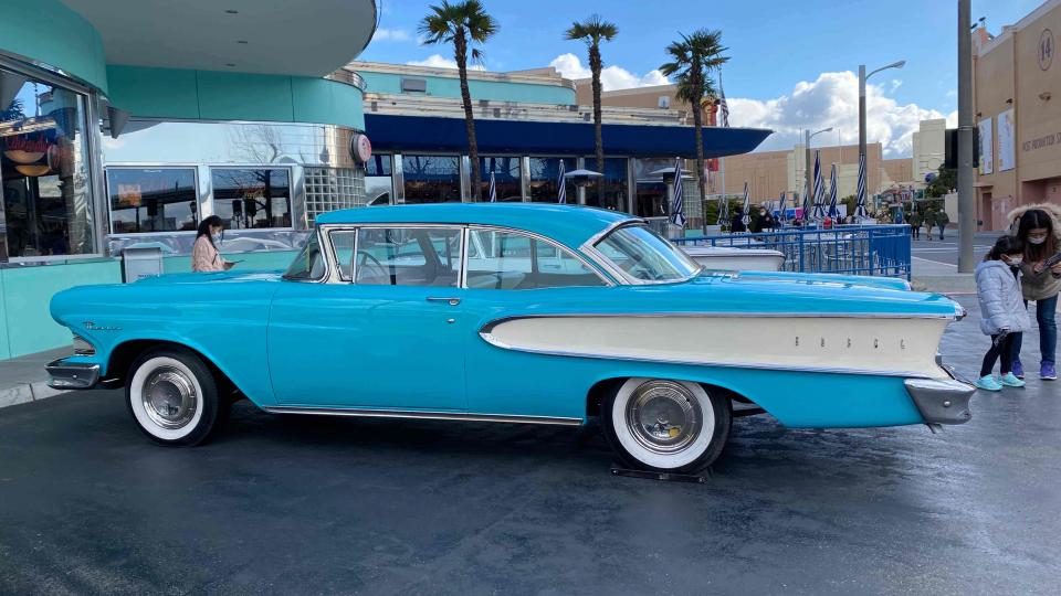 给你我这两天看的老爷车：