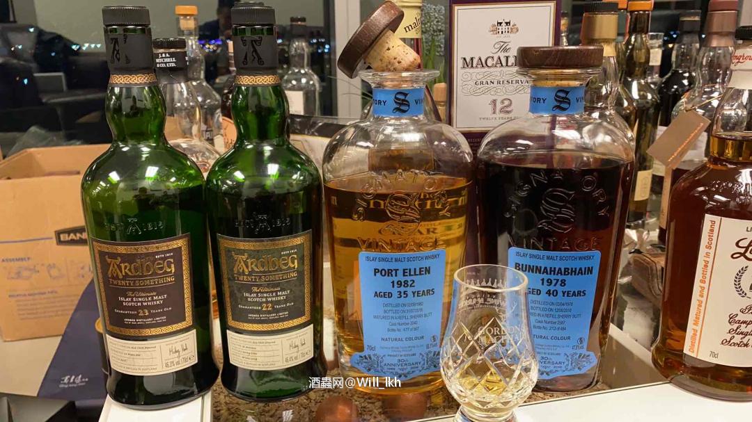 突然发现除了和朋友喝酒几乎没有任何其他的消遣.