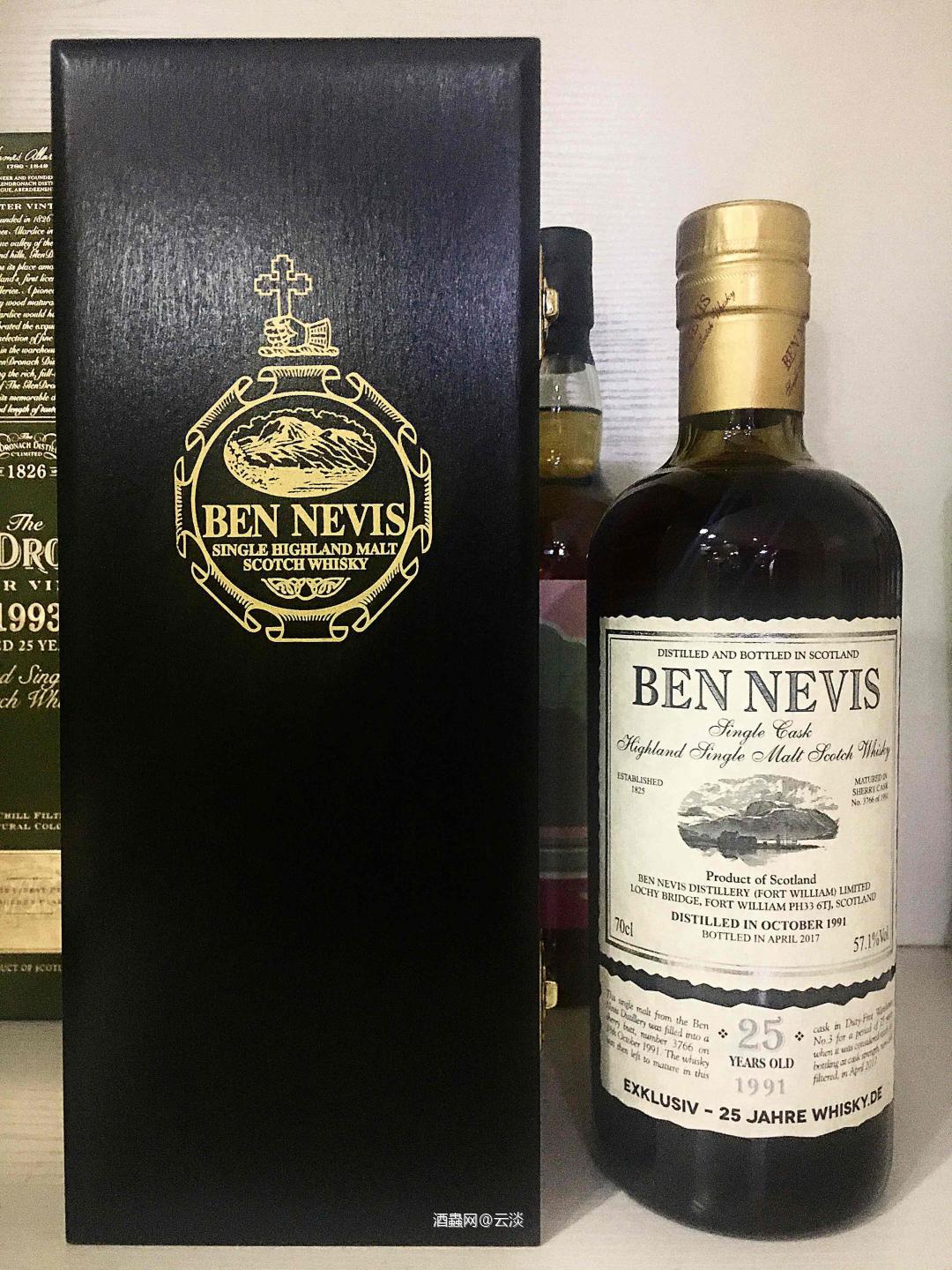 还好每天有快递拆..........