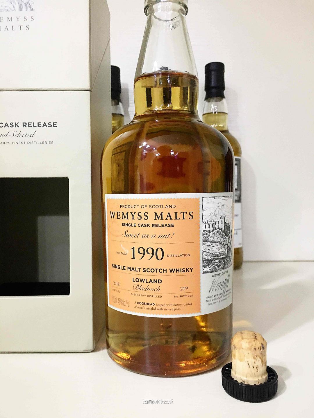 花香调，是真香！酒体轻盈！大口饮<img src='https://sdata.whiskyworm.com/xcxpics/emoji_21.png' class='emoji' />