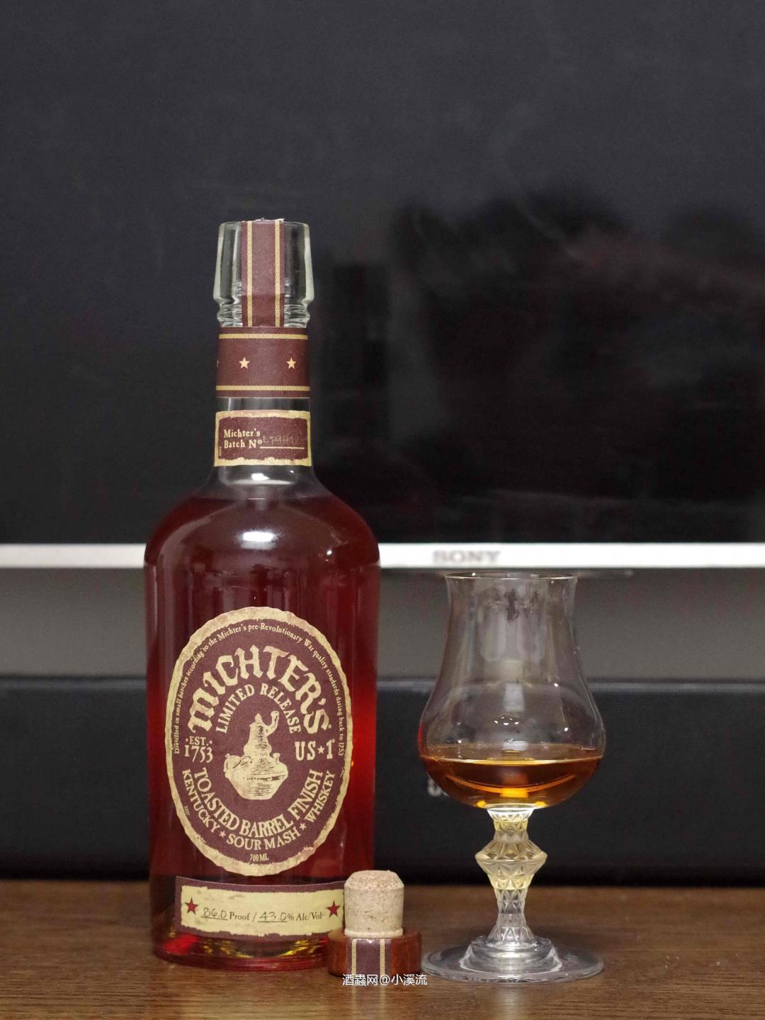 最近口味变了，波本喝到停不下来