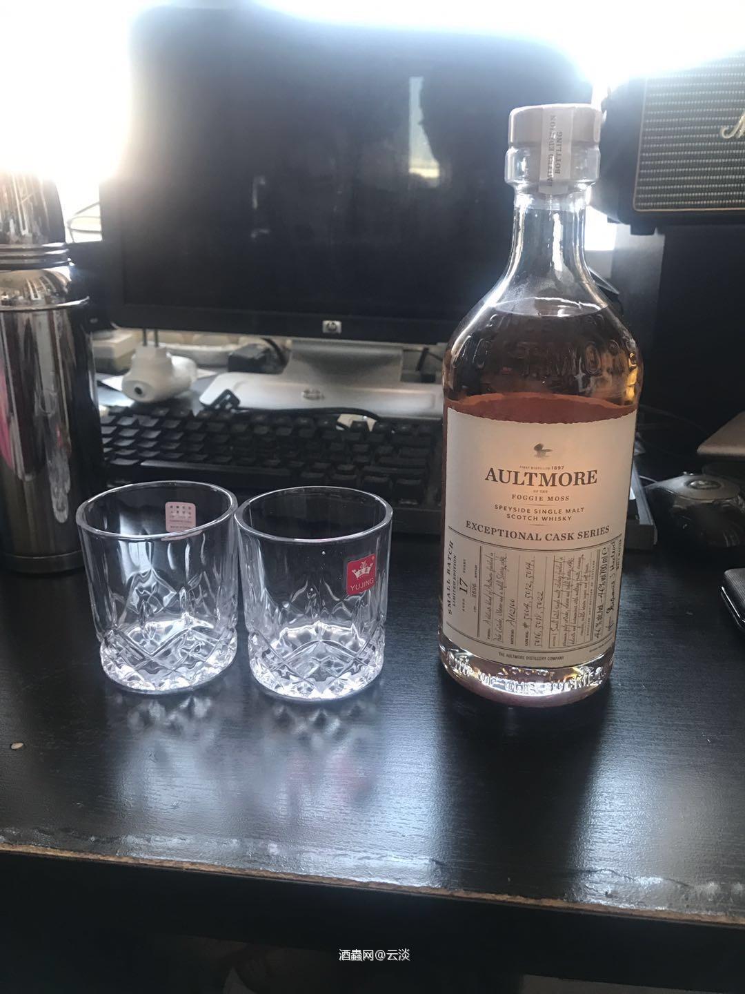 朋友们都喝上了<img src='https://sdata.whiskyworm.com/xcxpics/emoji_6.png' class='emoji' /><img src='https://sdata.whiskyworm.com/xcxpics/emoji_6.png' class='emoji' />