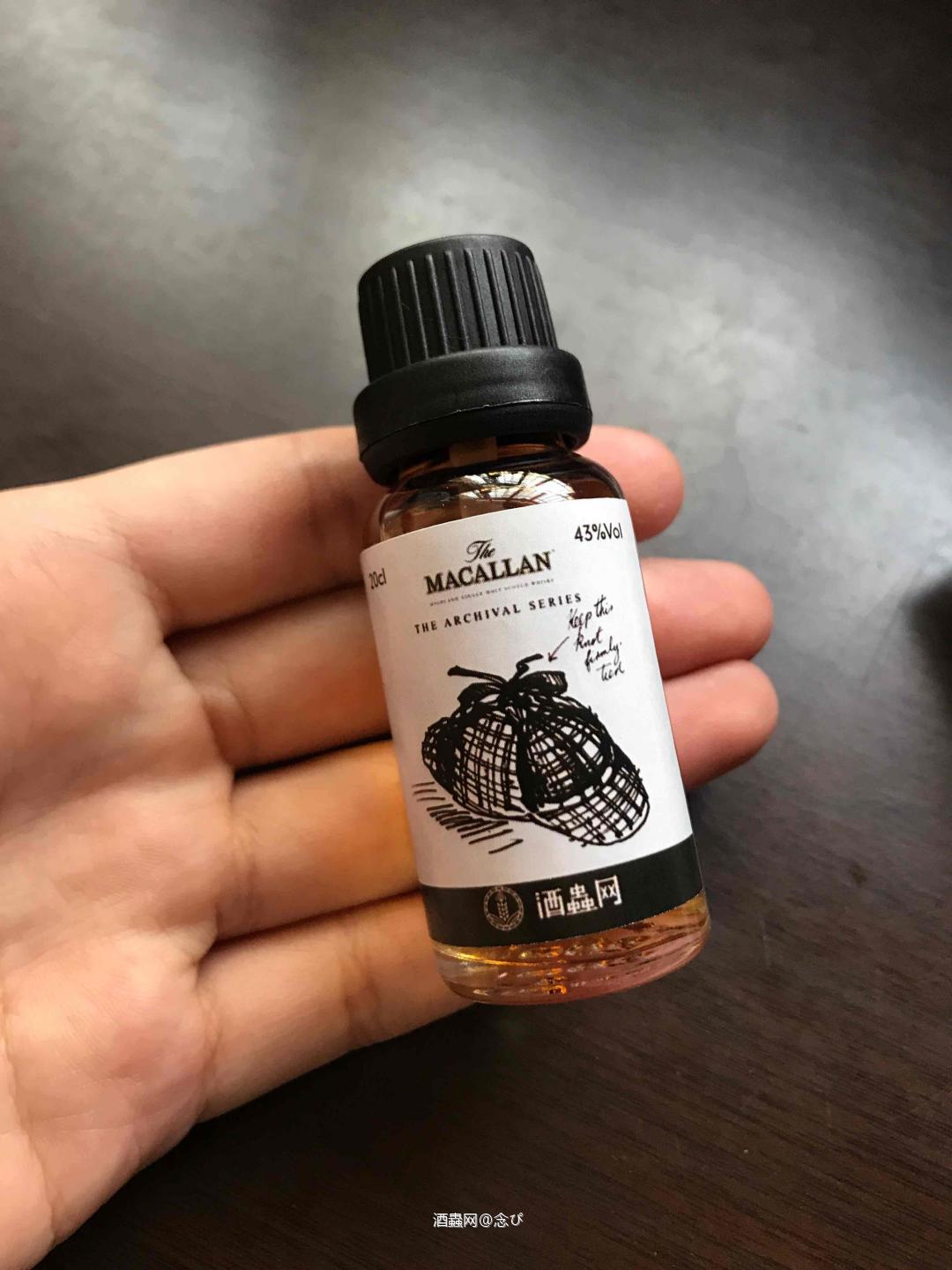 好小巧的方向盘