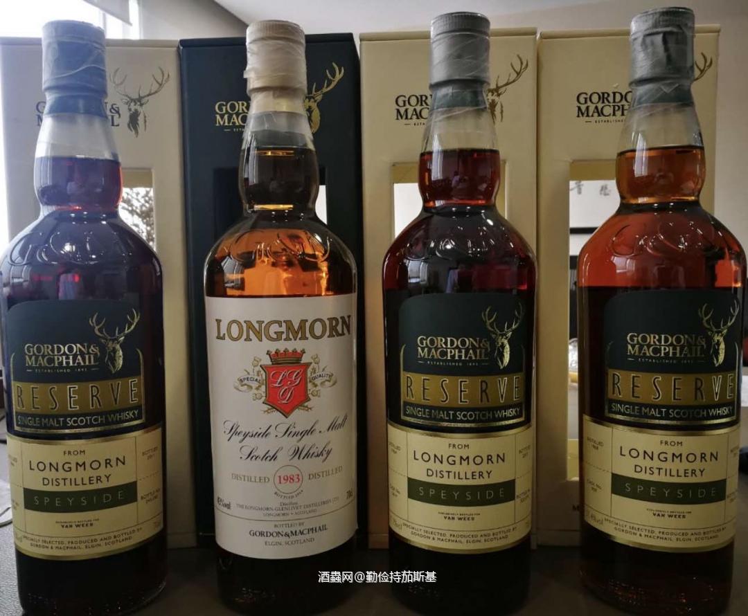 60年代的酱油黑的更浓郁深邃