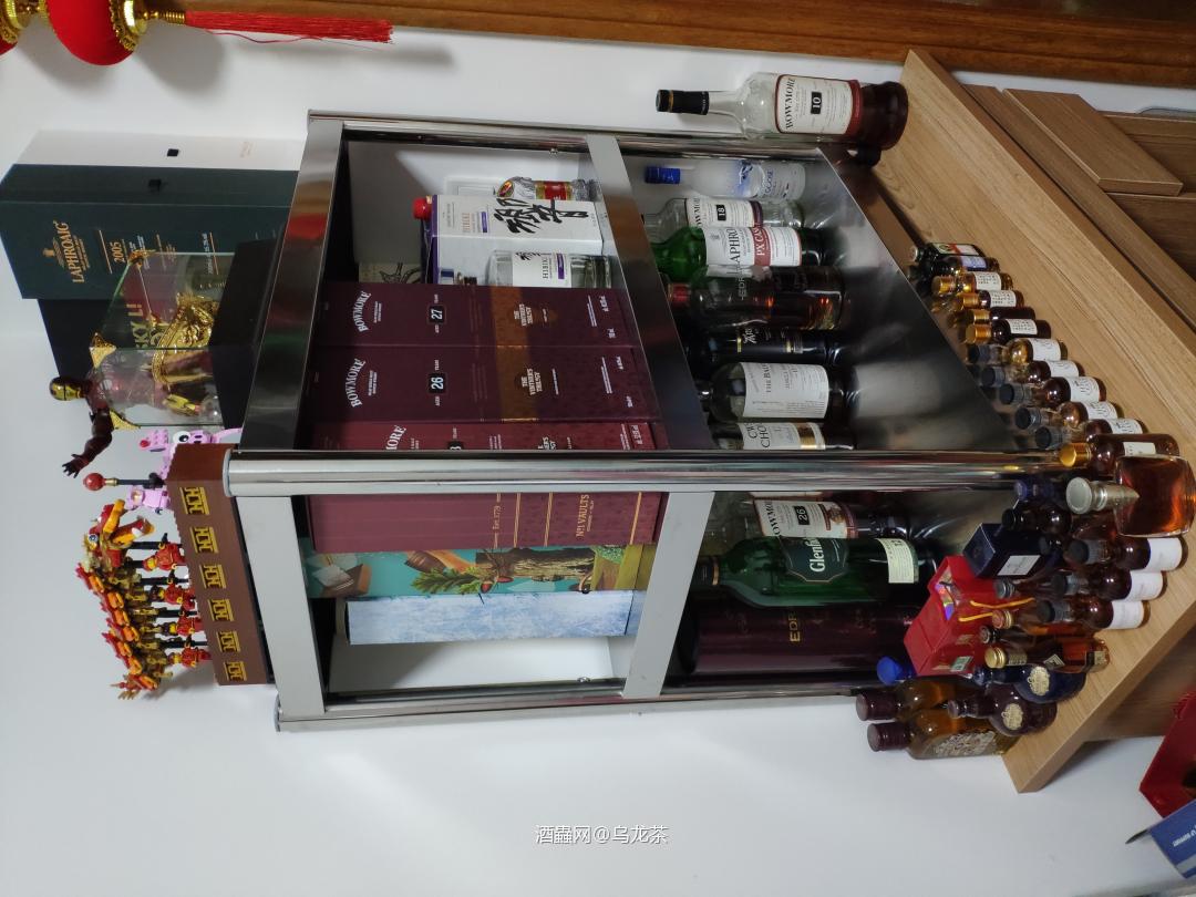 置物架<img src='https://sdata.whiskyworm.com/xcxpics/emoji_14.png' class='emoji' />