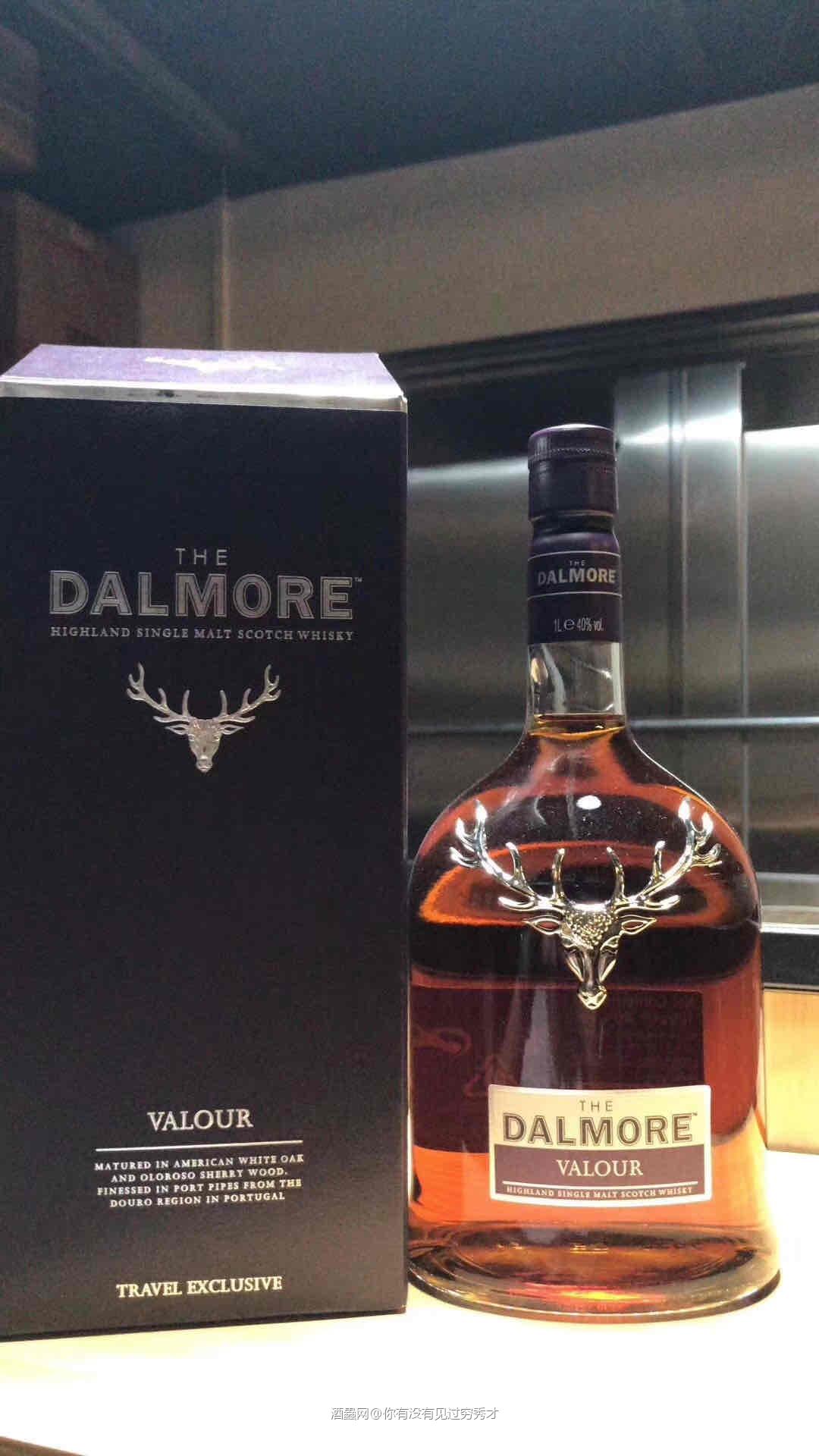 达摩英勇品鉴记录40%<p class='p'/>达摩英勇威士忌是三种来自不同酒桶、特…