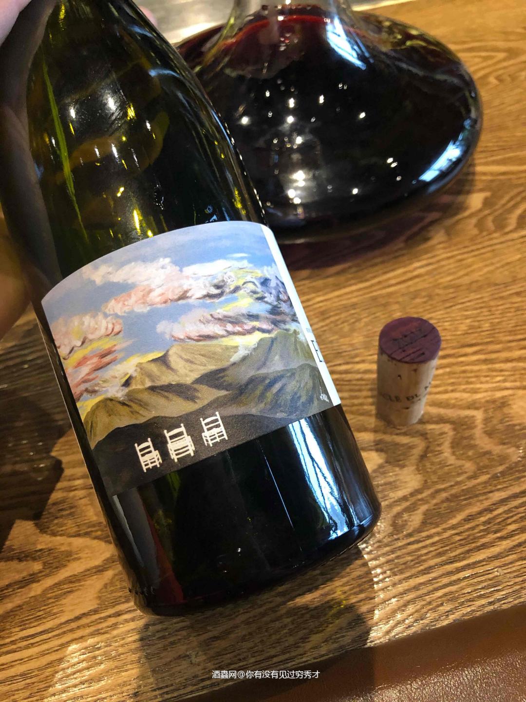 清明时节，喝个圣酒，应景。