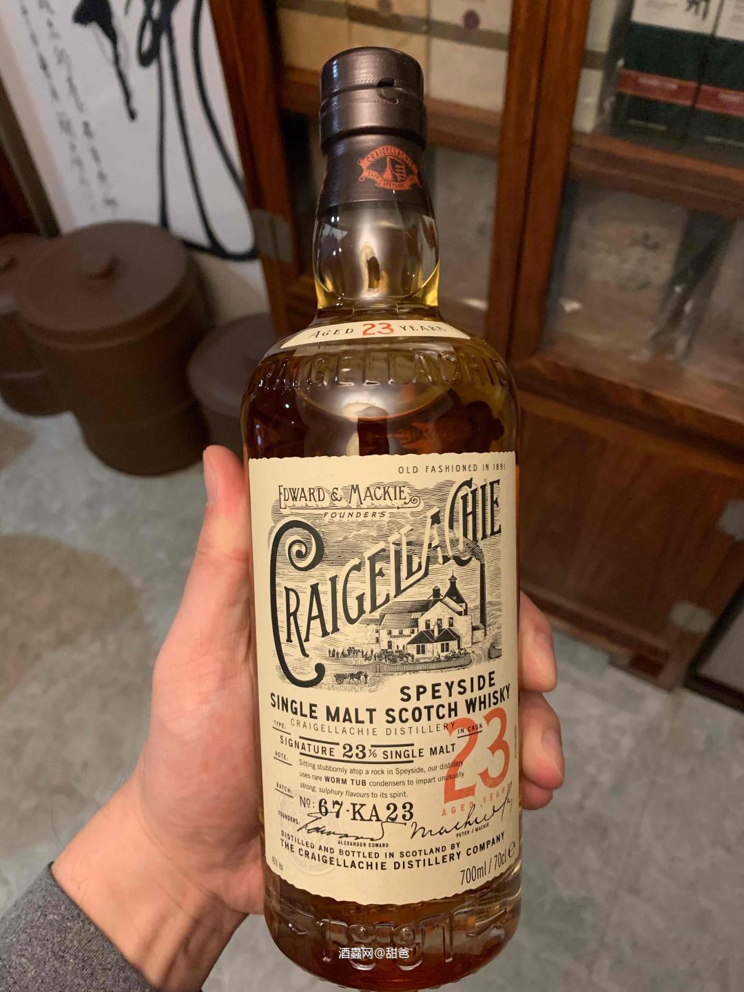 克萊嘉赫23，第一次接觸，想聽聽群里大佬的評價<img src='https://sdata.whiskyworm.com/xcxpics/emoji_84.png' class='emoji' /><img src='https://sdata.whiskyworm.com/xcxpics/emoji_84.png' class='emoji' /><img src='https://sdata.whiskyworm.com/xcxpics/emoji_84.png' class='emoji' />