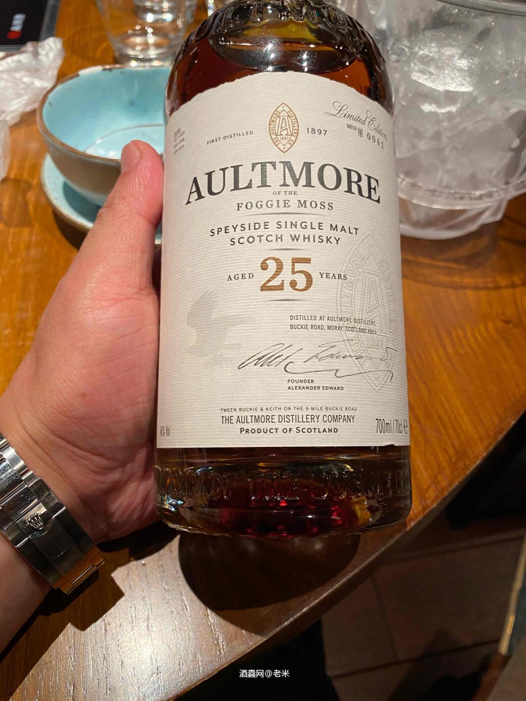<p class='p'/>朋友小聚<img src='https://sdata.whiskyworm.com/xcxpics/emoji_3.png' class='emoji' /><img src='https://sdata.whiskyworm.com/xcxpics/emoji_5.png' class='emoji' /><img src='https://sdata.whiskyworm.com/xcxpics/emoji_5.png' class='emoji' /><img src='https://sdata.whiskyworm.com/xcxpics/emoji_5.png' class='emoji' /><img src='https://sdata.whiskyworm.com/xcxpics/emoji_5.png' class='emoji' />