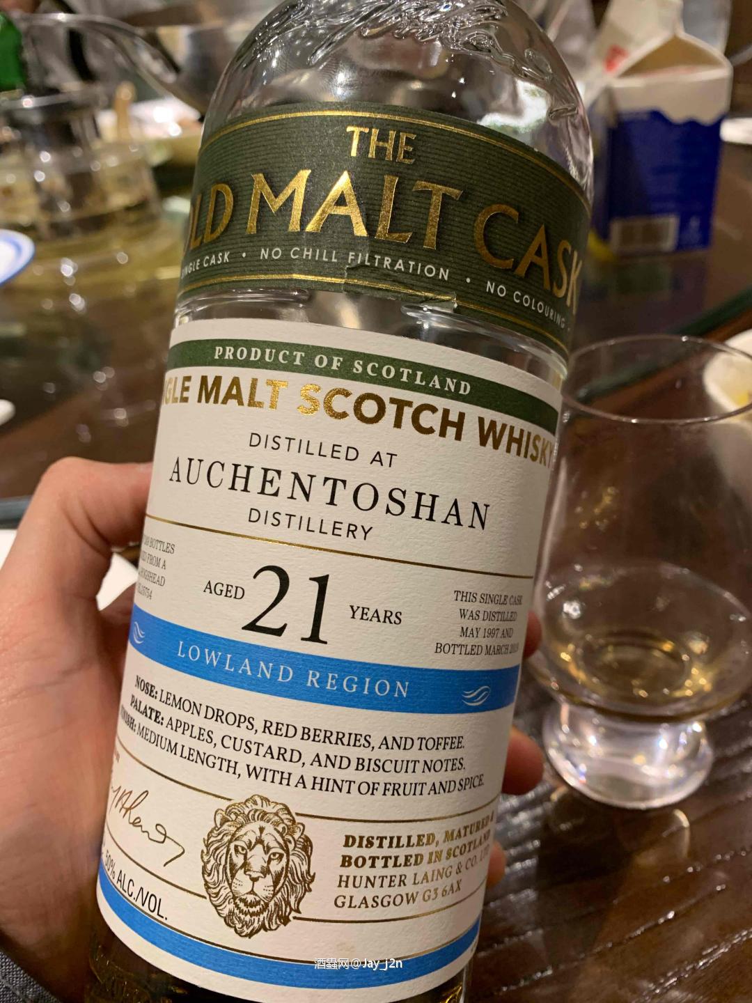 借品鉴的幌子来喝醉<img src='https://sdata.whiskyworm.com/xcxpics/emoji_14.png' class='emoji' />livet 太好喝了