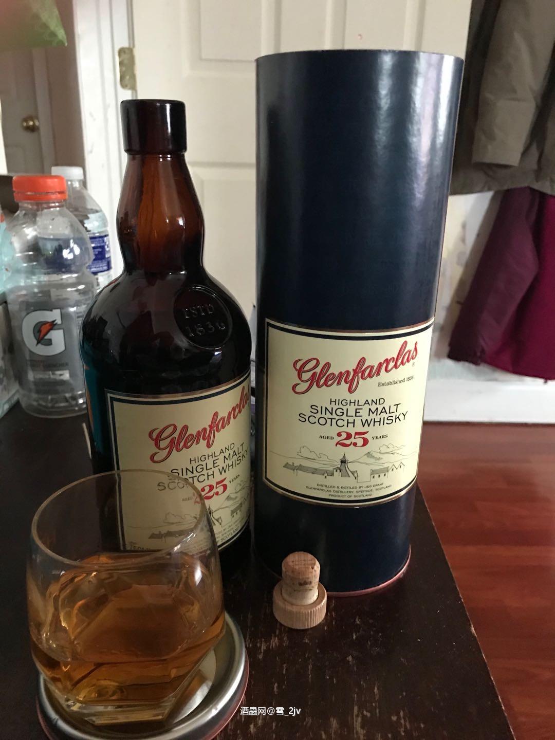 年紀不小，味道很辣，并不是所有的薑都是老的辣，真的好一般。