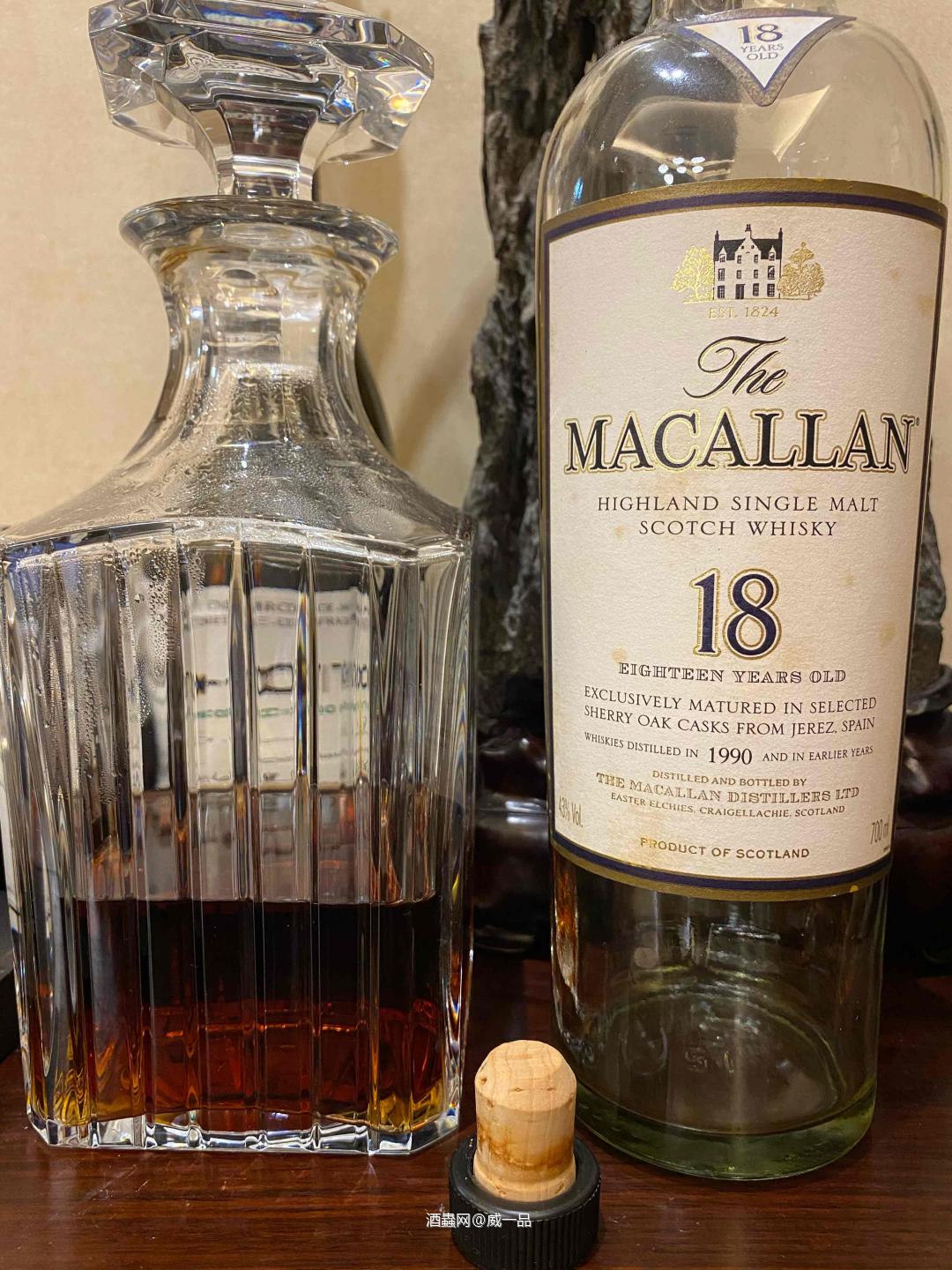 开瓶005~杏仁味足的麦18确认不是蓝带白兰地<img src='https://sdata.whiskyworm.com/xcxpics/emoji_33.png' class='emoji' />