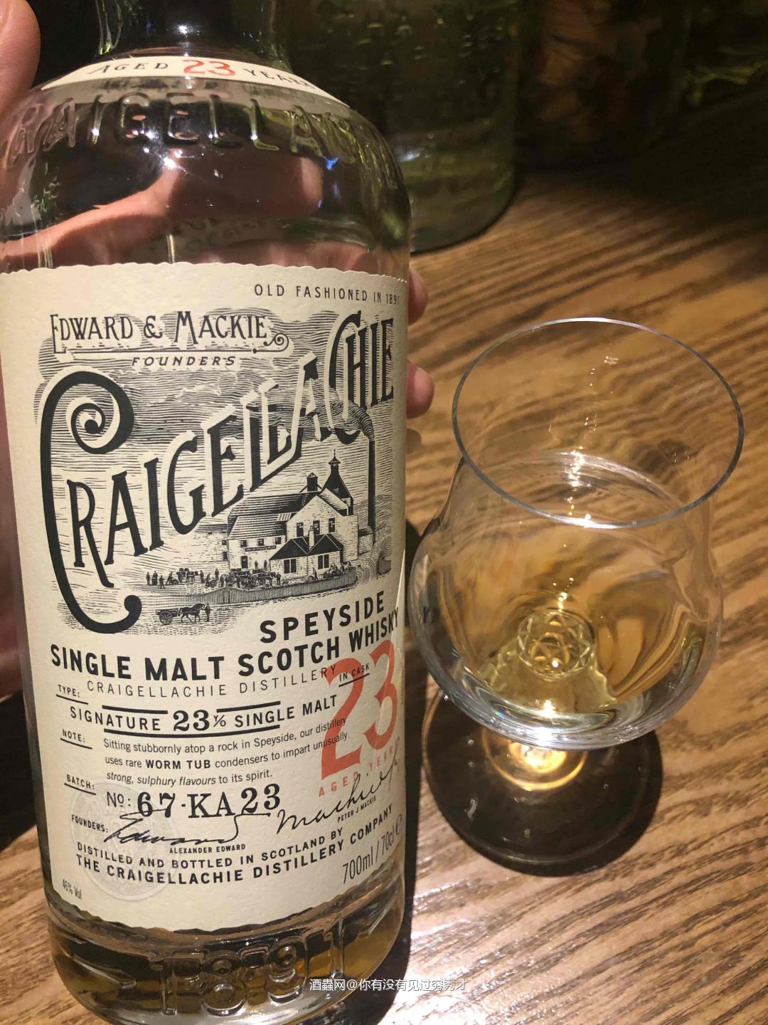 哎，涨幅有点快啊<p class='p'/><p class='p'/>酒体清澈，暗金色，挂杯明显<p class='p'/>闻香：一丝丝…