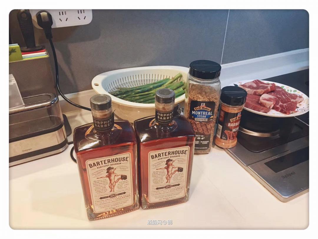 有喜欢这个酒的吗<img src='https://sdata.whiskyworm.com/xcxpics/emoji_14.png' class='emoji' />