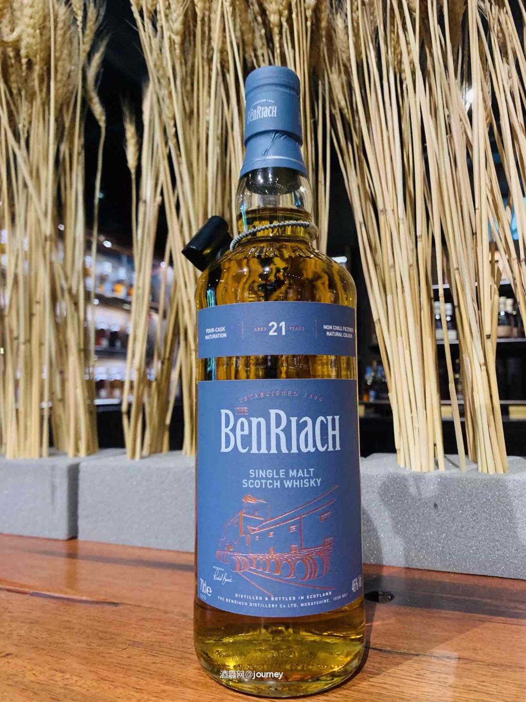 本利亚克21年，非常柔和细腻的口感，不要太好喝！