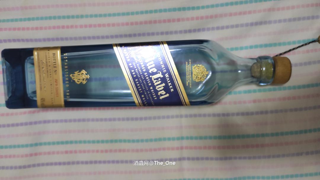 爱喝威士忌的人从来不缺乏创意<img src='https://sdata.whiskyworm.com/xcxpics/emoji_14.png' class='emoji' />