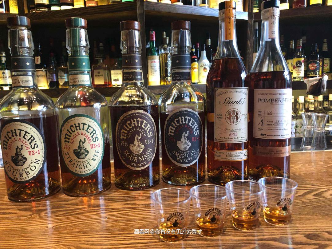 山柯家园酸麦芽2019珍藏45.6%<p class='p'/><p class='p'/>琥珀色,挂杯明显<p class='p'/>闻…