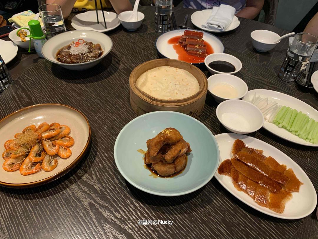 杨梅没采到，只能喝一喝。