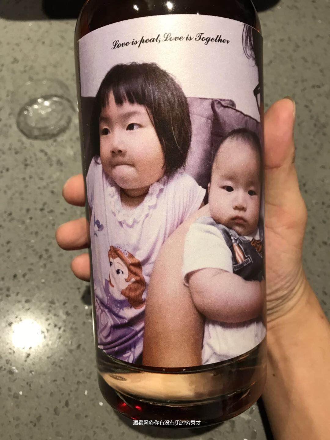 红茶色,48%,<p class='p'/>闻香:一丝丝烟熏、奶油、坚果、蜂蜜、木香、…