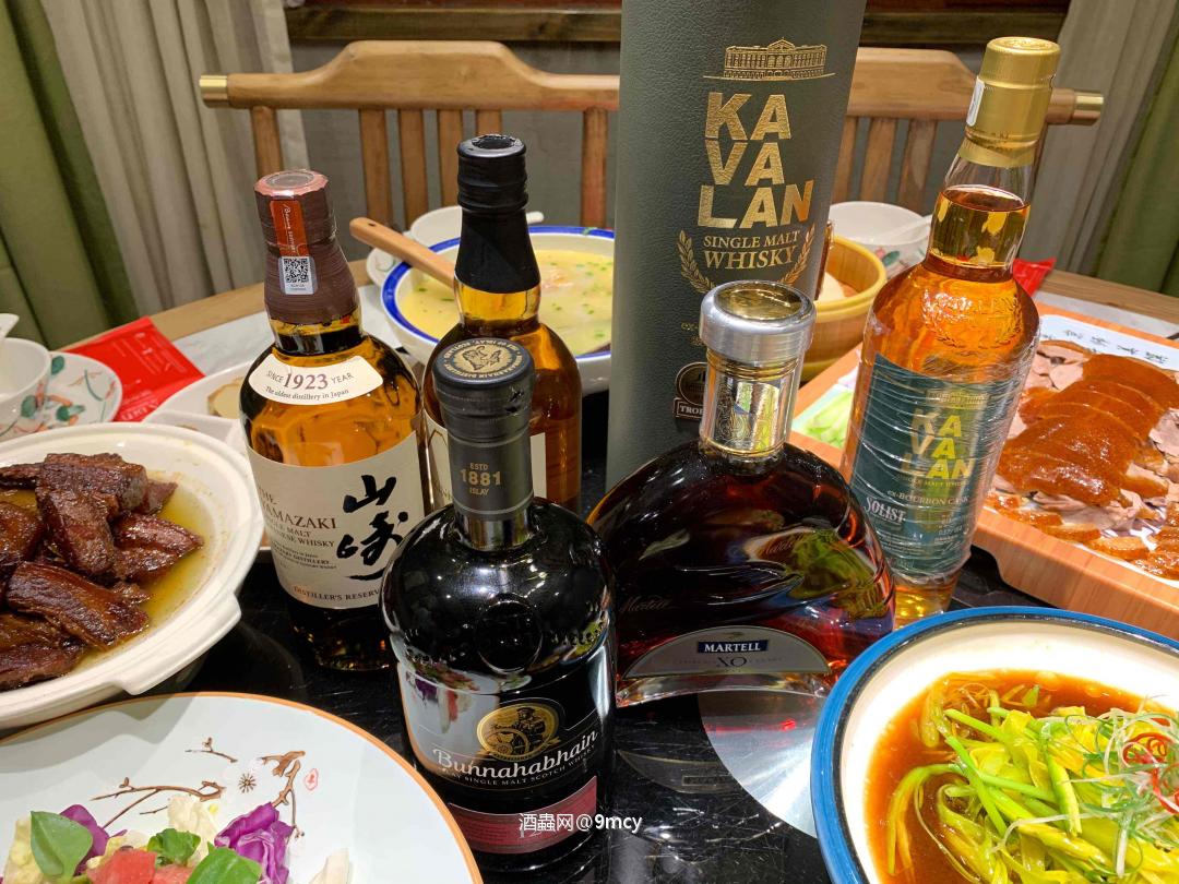 因为喝酒而快乐