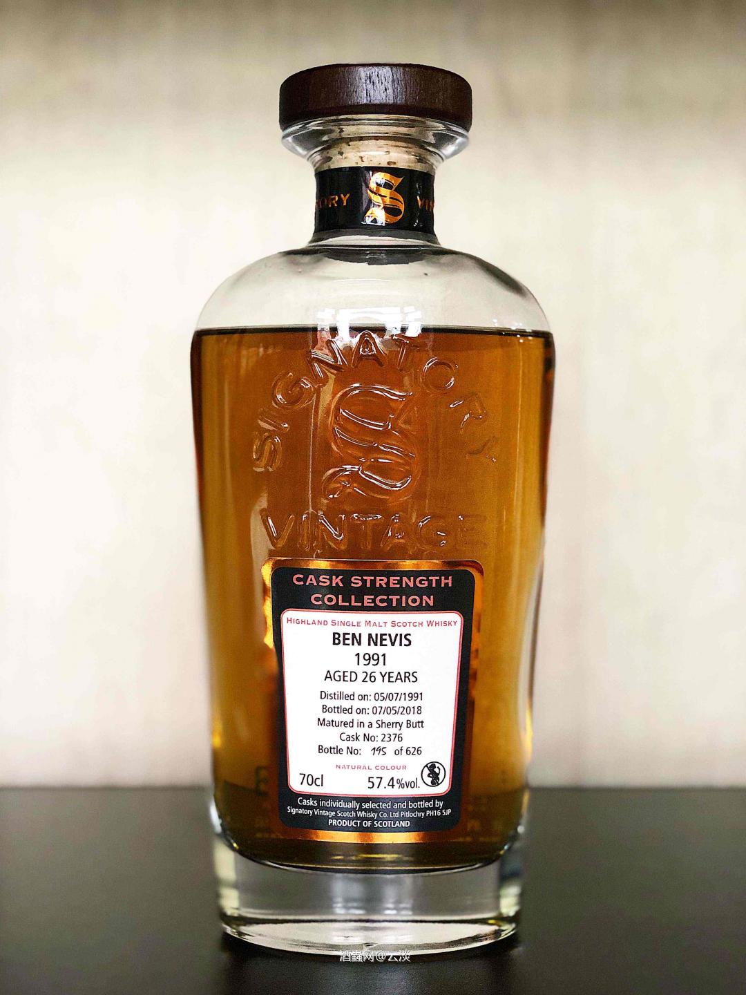 酒友的西施佳雅红酒桶蛮有意思<img src='https://sdata.whiskyworm.com/xcxpics/emoji_21.png' class='emoji' />