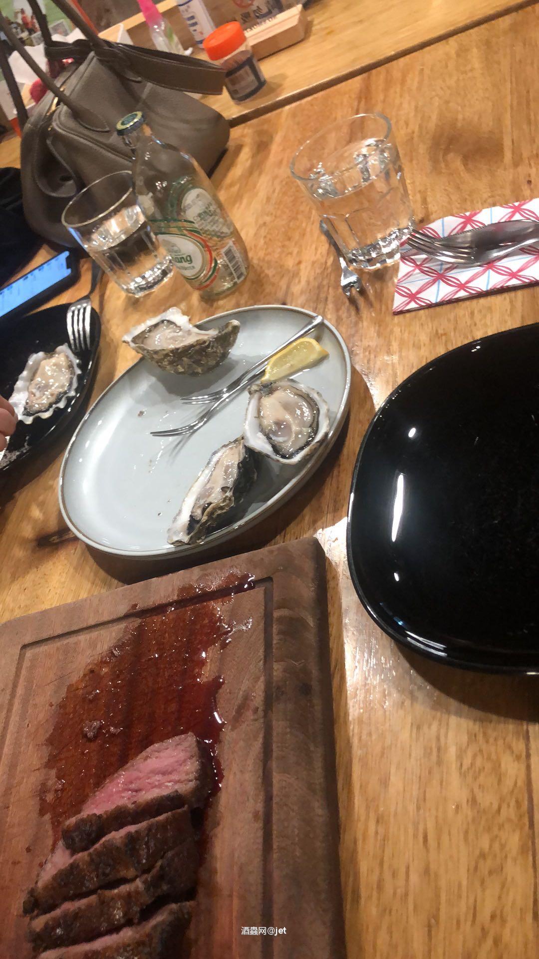 生蚝配岛酒真的好赞了