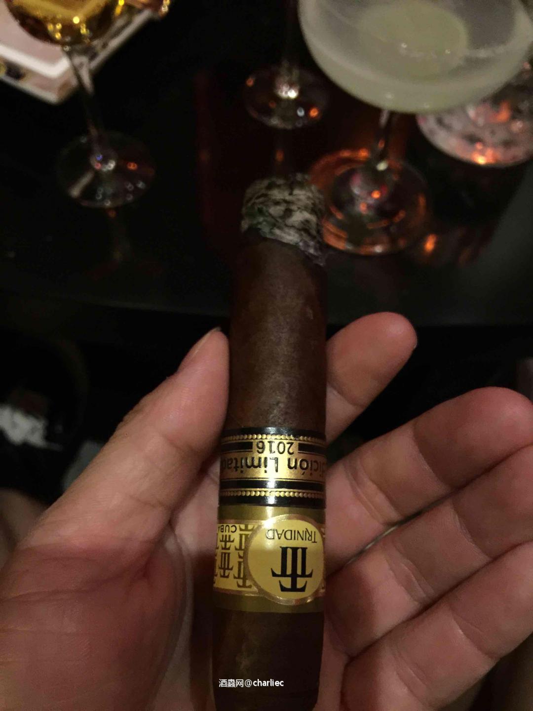 你怎么这么好看