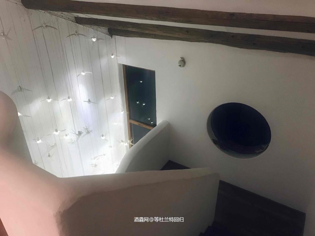 <p class='p'/><p class='p'/>