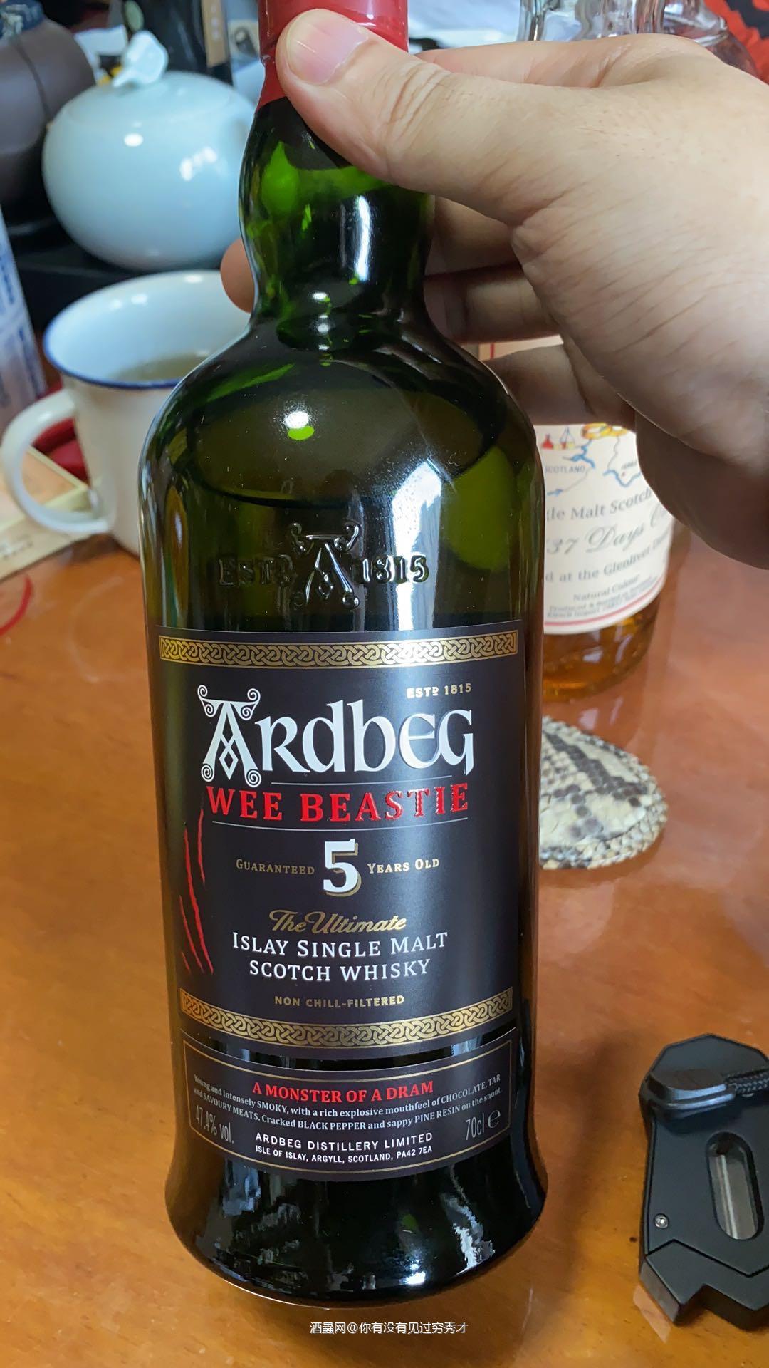 2020年3月，Ardbeg发布了最新款烟熏的威士忌- We…